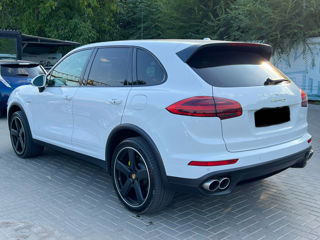 Porsche Cayenne foto 3