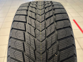 Anvelope de iarna 245/45R19 Nexen Winguard Ice Plus foto 3