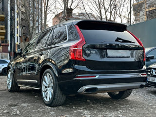 Volvo XC90 foto 5