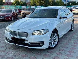 BMW 5 Series foto 6