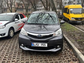 Toyota Verso-S foto 5