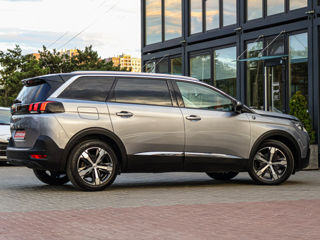 Peugeot 5008 foto 2