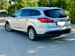 Ford Focus foto 3