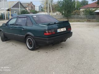 Volkswagen Passat foto 3