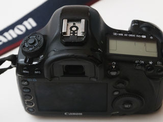 Canon 5D Mark III body foto 5
