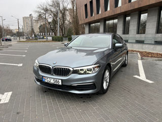 BMW 5 Series foto 2