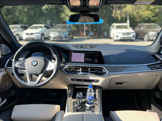 BMW X7 foto 7