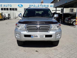 Toyota Land Cruiser foto 6