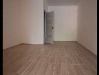 Apartament cu 2 camere, 35 m², Centru, Bălți foto 3