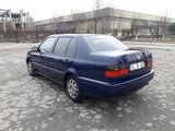 Volkswagen Vento foto 6