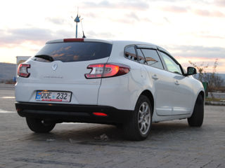 Renault Megane foto 2