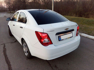 Chevrolet Aveo foto 6