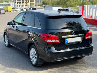 Mercedes B-Class foto 7