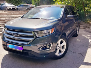 Ford Edge foto 2