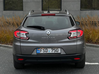 Renault Megane foto 11