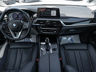 BMW 5 Series foto 6