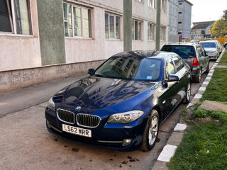 BMW 5 Series foto 7