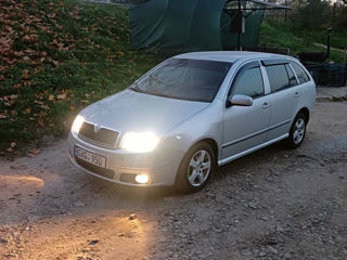 Skoda Fabia foto 4