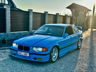 BMW 3 Series Coupe foto 9