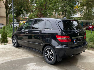 Mercedes B-Class foto 6