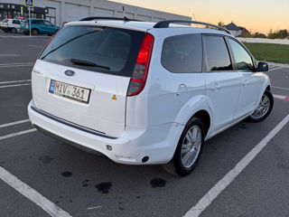 Ford Focus foto 6