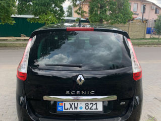 Renault Grand Scenic foto 6