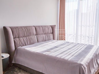 Apartament cu 3 camere, 135 m², Centru, Chișinău foto 5