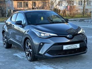 Toyota C-HR foto 9