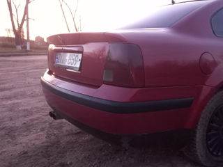 Volkswagen Passat foto 3