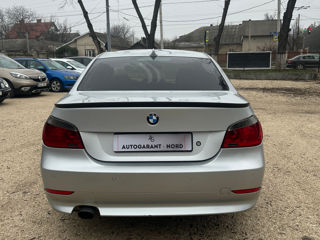 BMW 5 Series foto 5