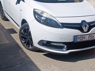 Renault Grand Scenic foto 9