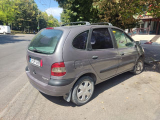 Renault Scenic foto 3