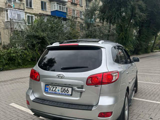 Hyundai Santa FE foto 3