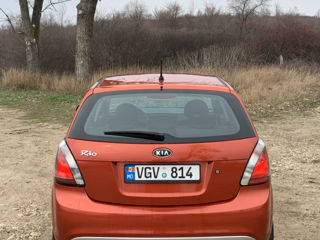 KIA Rio foto 2