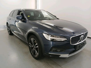 Volvo V90 Cross Country