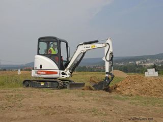 Excavator, bobcat, camioane basculante, compactor, foto 5