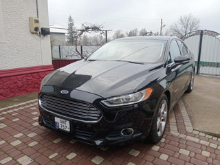 Ford Fusion foto 4