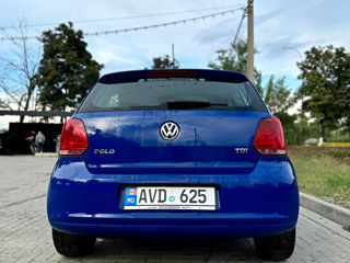 Volkswagen Polo foto 4