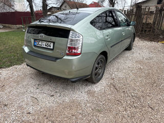 Toyota Prius foto 3