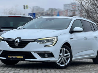 Renault Megane foto 1