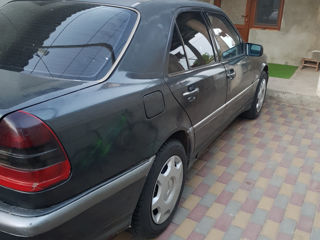 Mercedes C Класс