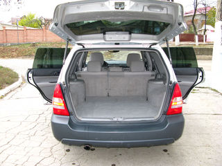 Subaru Forester foto 8