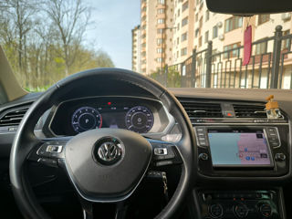 Volkswagen Tiguan foto 3