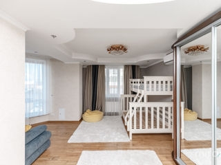 Apartament cu 3 camere, 93 m², Botanica, Chișinău foto 8