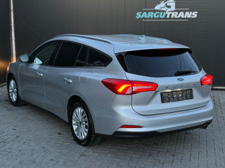 Ford Focus foto 6