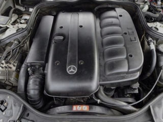 Mercedes E-Class foto 9