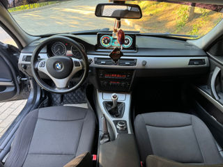 BMW 3 Series foto 5