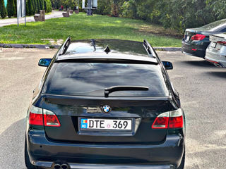 BMW 5 Series foto 5