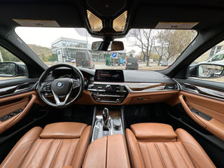 BMW 5 Series foto 9