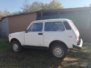 Lada / ВАЗ Niva foto 2